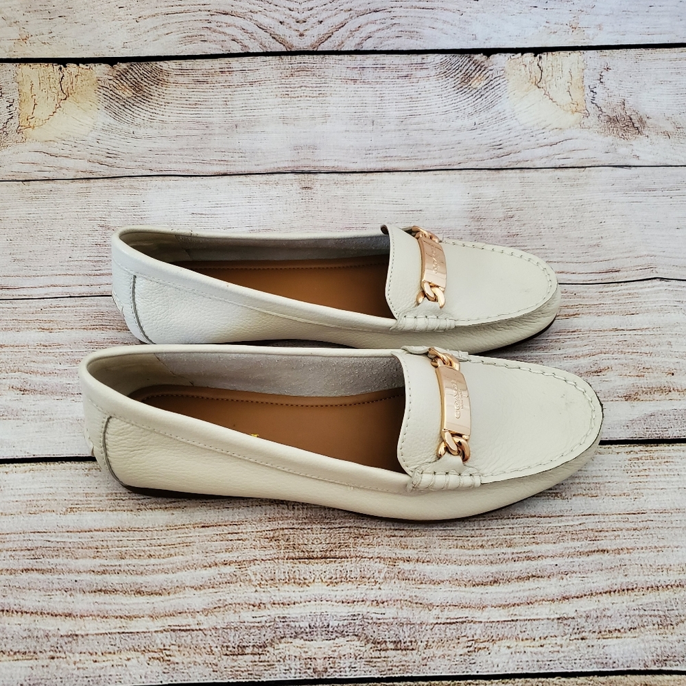 Sold....Coach Olive Pebble Grain Leather Flat Loafer - Picture 3 of 8